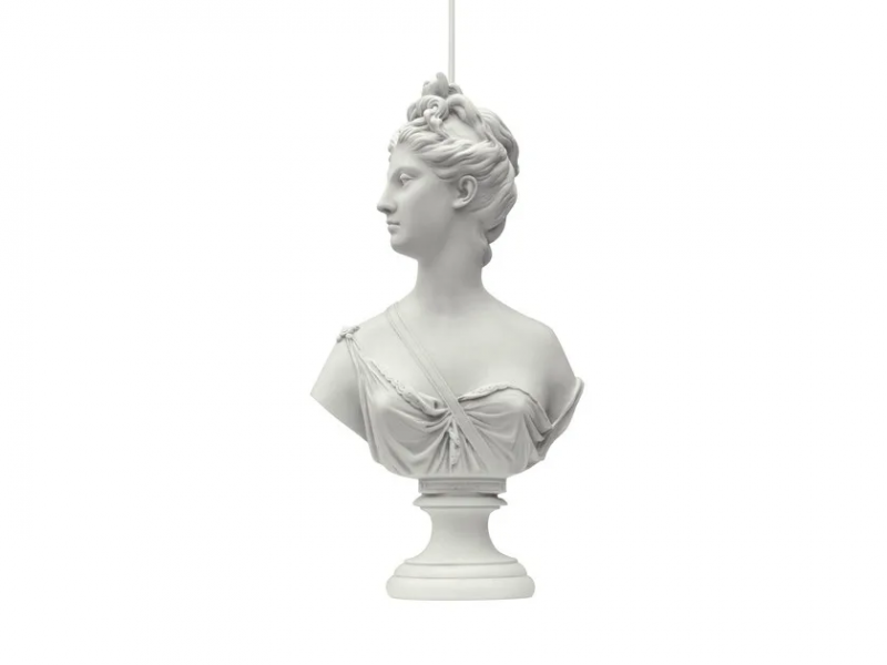 Muse statue lamp