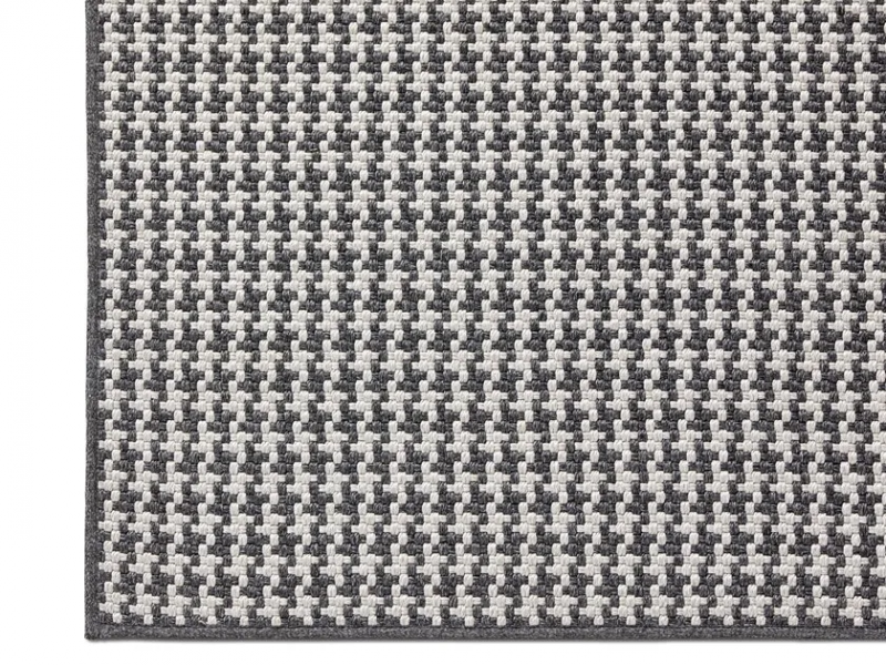 Gorafe iron linen