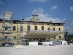 Public address structures