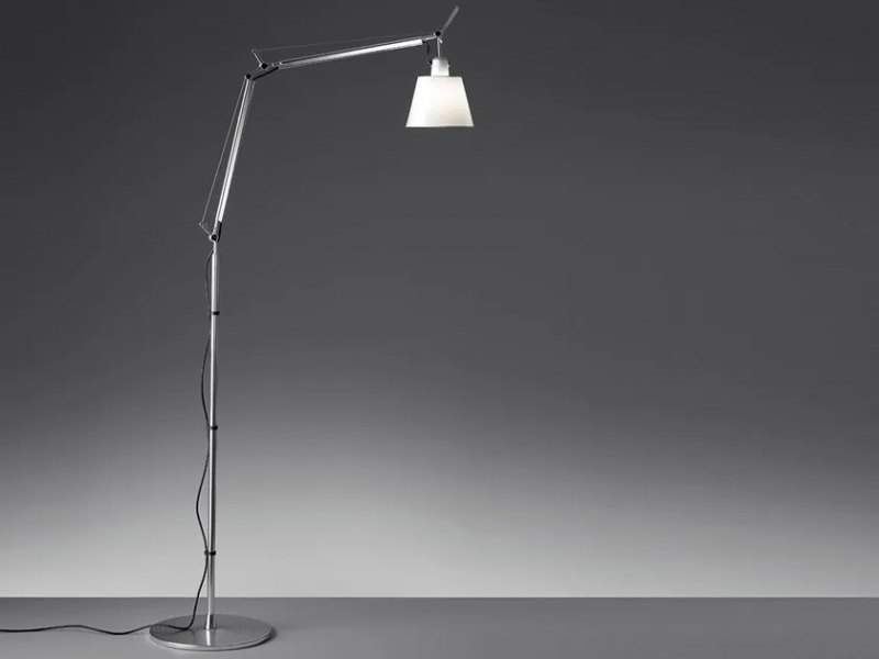 Tolomeo basculante