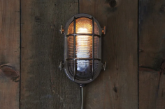 Ruben small oval marine light