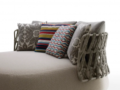 Fat-sofa outdoor