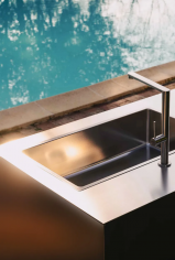 Natural stainless steel