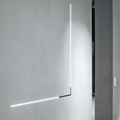 Tracking magnet stripe