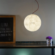 Luna 1 l.e