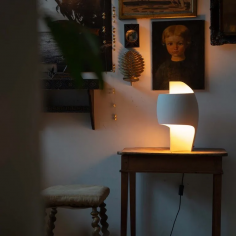 La lampe b