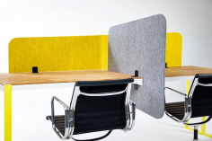 Buzzitripl desk split