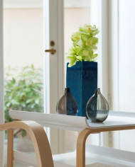 Side table 915