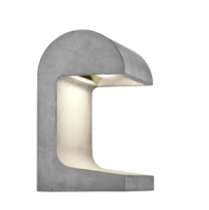 Casting concrete