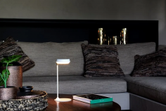 Mirai ® table lamp