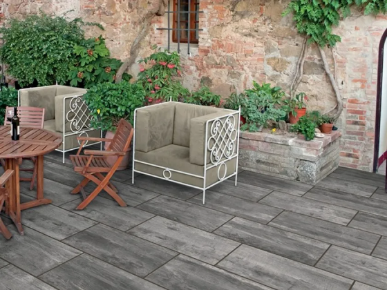 Deck grey