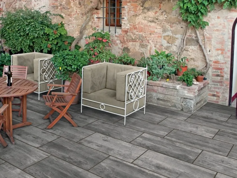 Deck grey