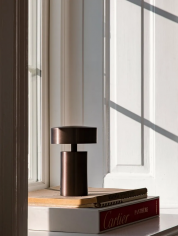 Column table lamp