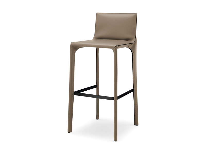 Барный стул со спинкой Saddle фабрики Walter Knoll