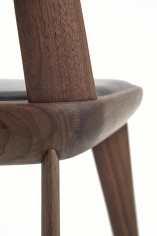 Brutus | armchair