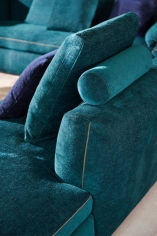 Диван многоместный DRESS-UP фабрики CASSINA