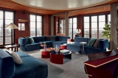 Диван угловой BOWY фабрики CASSINA