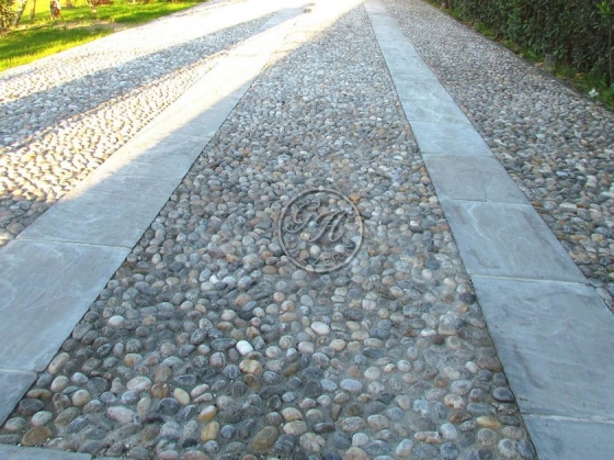 Natural stone garden paths 9
