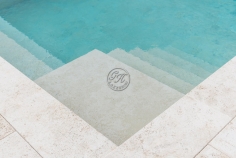 Swimming pool 17