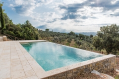 Swimming pool 17