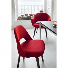 Saarinen conference chair