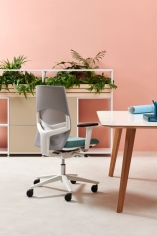 Кресло Easy-B фабрики ESTEL GROUP