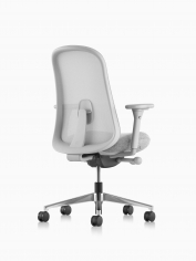 Кресло Lino фабрики Herman Miller