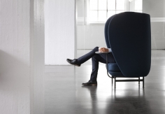 Кресло PLENUM JH1001 фабрики FRITZ HANSEN