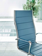 Кресло высокое X-CHAIR фабрики STYLOFFICE