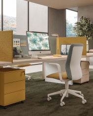 Настольная панель FRONT фабрики PROF OFFICE Композиция 01