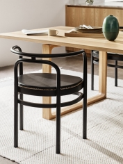 Стул без подлокотников ANT 3100 фабрики FRITZ HANSEN