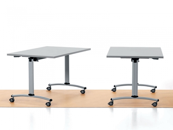 Стол Flipper фабрики LINEA FABRICA