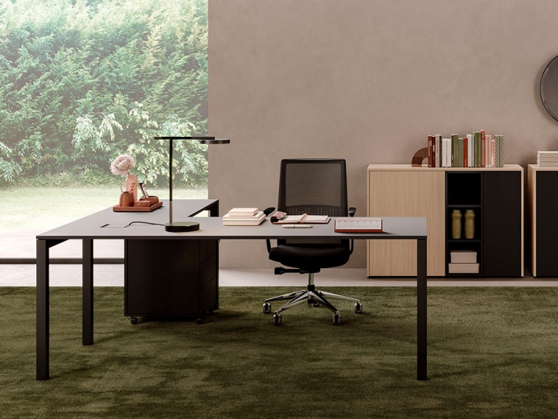Стол письменный SLIM фабрики PROF OFFICE Композиция 01
