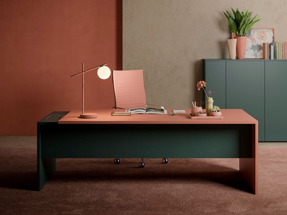 Стол письменный SLIM фабрики PROF OFFICE Композиция 01