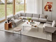 Столик журнальный PK61A фабрики FRITZ HANSEN
