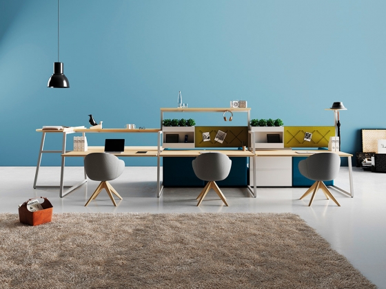Столы письменные Fusion фабрики CUF Milano