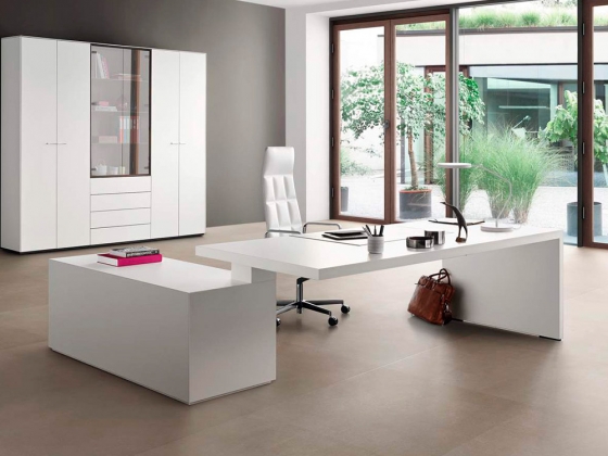 Столы письменные Headoffice mono фабрики CUF Milano