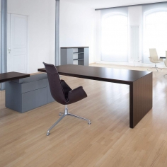 Столы письменные Headoffice mono фабрики CUF Milano