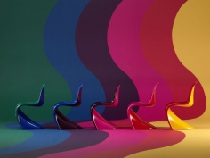 Стул с подлокотниками Eames Fiberglass фабрики Vitra