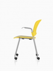 Стул с подлокотниками Caper Stacking фабрики Herman Miller