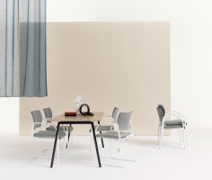 Стул с подлокотниками COOPER II 2128/10 фабрики Casala