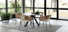 Стул с подлокотниками GAP 08 фабрики JOHANSON