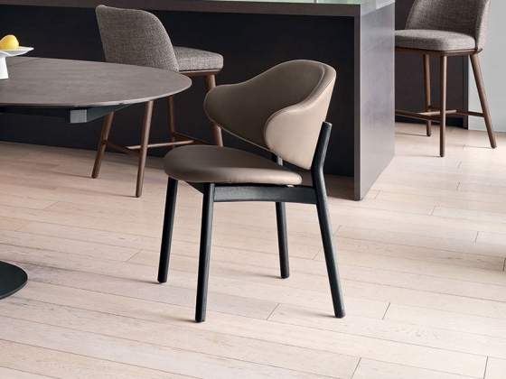 Стул с подлокотниками HOLLY WOODEN фабрики CALLIGARIS
