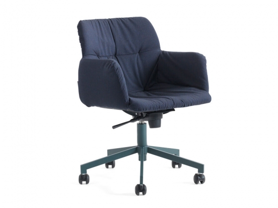 Стул с подлокотниками на колесах HADDOC OYSTER  WA 05-46 фабрики JOHANSON