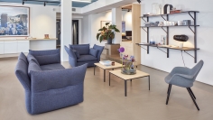 Стул с подлокотниками Eames Fiberglass фабрики Vitra