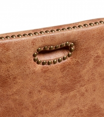 Стул с подлокотниками Stafford Leather Aged Tobacco фабрики OKA
