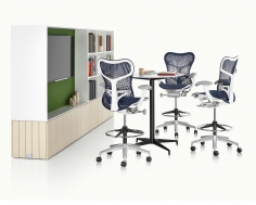 Стул высокий Mirra 2 фабрики Herman Miller